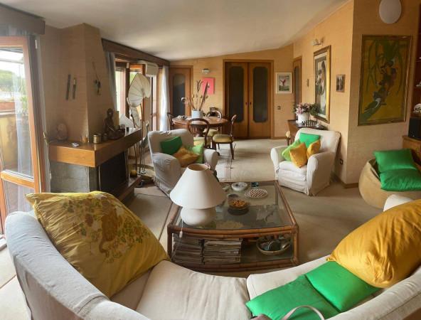 appartamento in vendita a Roma in zona Tre Pini - Poggio dei Fiori