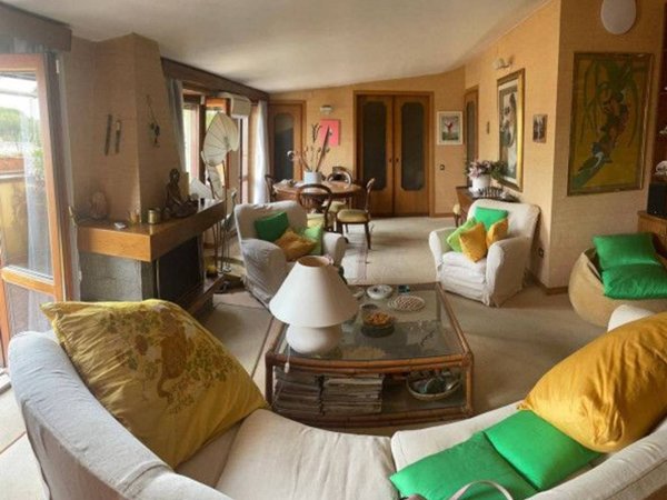 appartamento in vendita a Roma in zona Tre Pini - Poggio dei Fiori