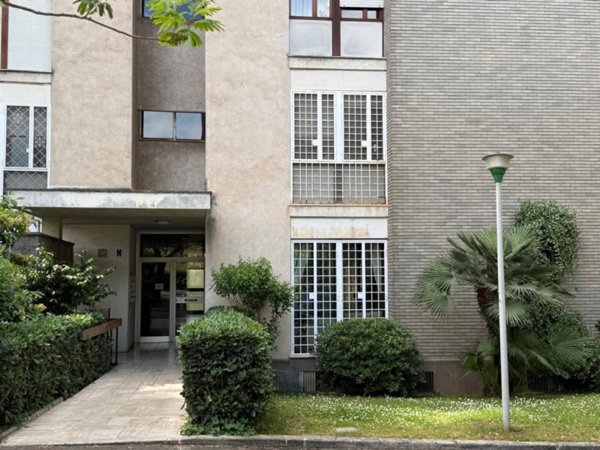 appartamento in vendita a Roma in zona EUR