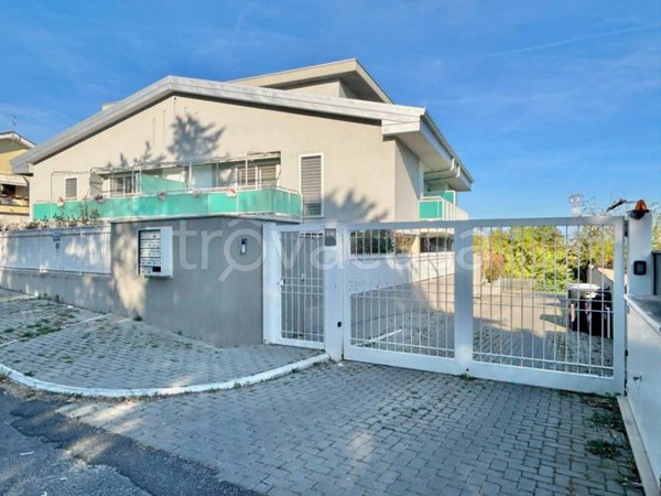 appartamento in vendita a Roma in zona Ponte Galeria