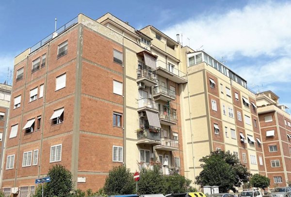 appartamento in vendita a Roma in zona Monte Sacro/Talenti
