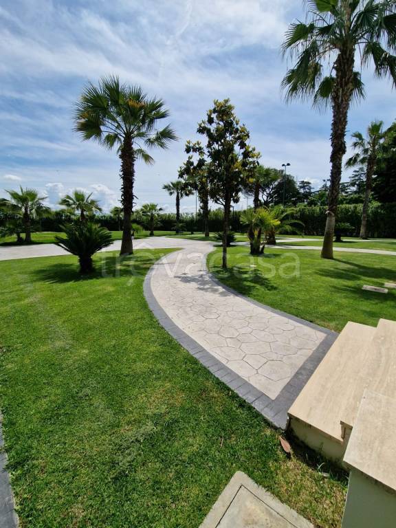 villa in vendita a Roma in zona Casal Monastero