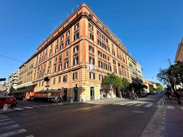 appartamento in vendita a Roma in zona Rione Prati
