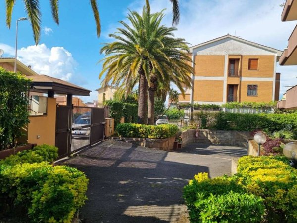 appartamento in vendita a Roma in zona Olgiata