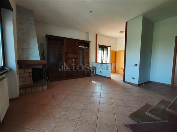 appartamento in vendita a Roma in zona Casal Morena