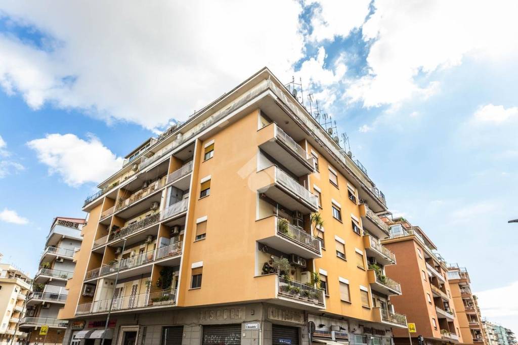 appartamento in vendita a Roma in zona Aurelio