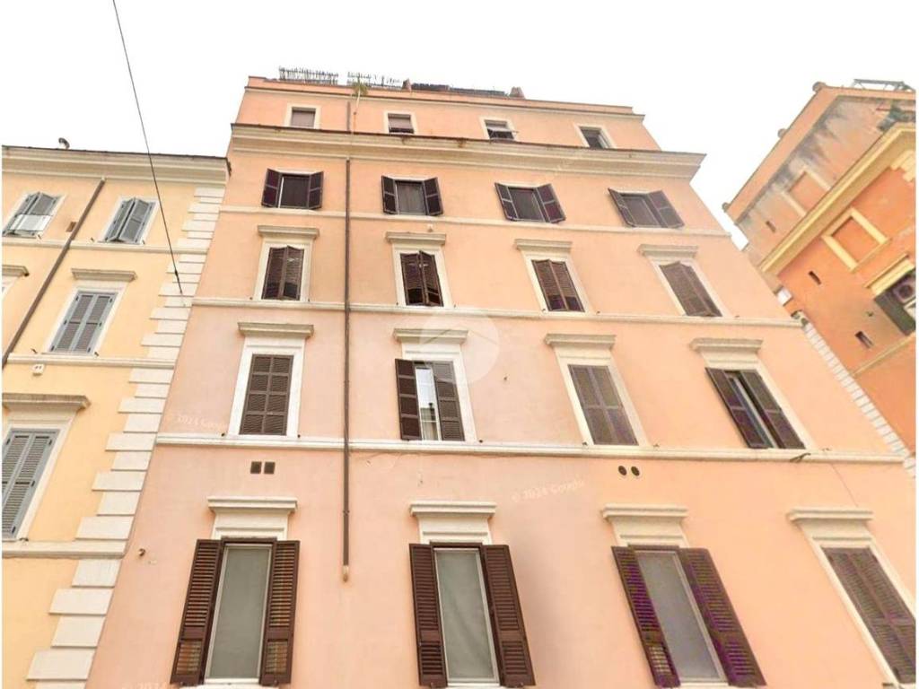 appartamento in vendita a Roma in zona Celio