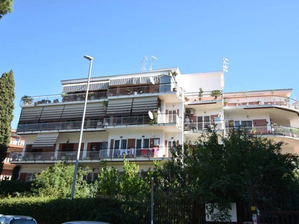 appartamento in vendita a Roma in zona Torrevecchia