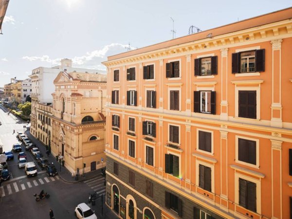 appartamento in vendita a Roma in zona Ludovisi/Sallustiano
