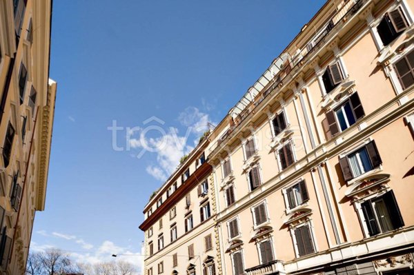 appartamento in vendita a Roma in zona Castro Pretorio