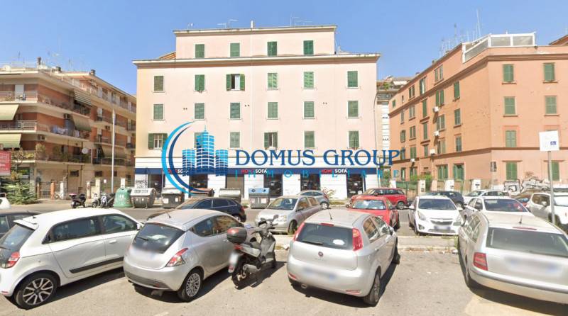 appartamento in vendita a Roma in zona Tuscolano