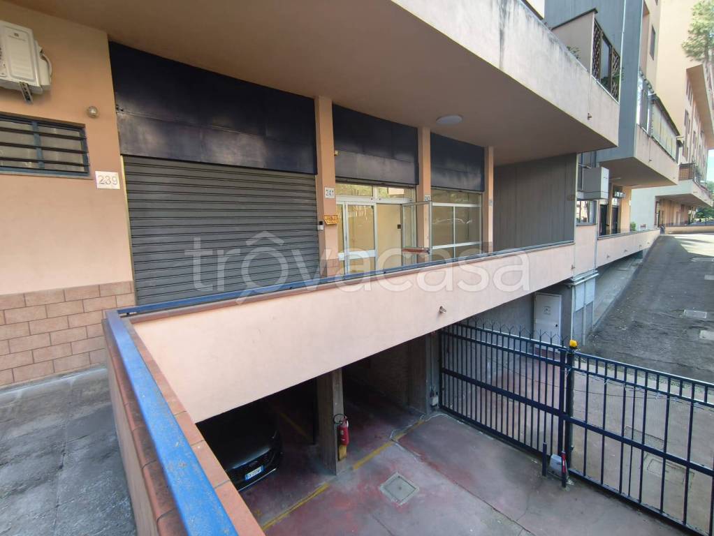 trivano in vendita a Roma in zona Ardeatino