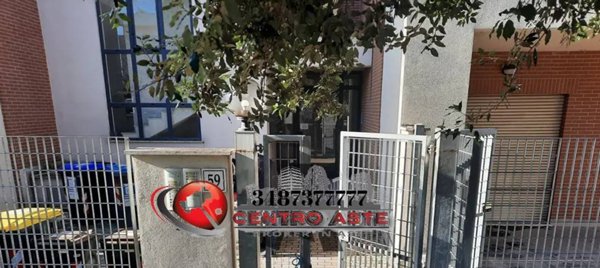 ufficio in vendita a Roma in zona Ponte di Nona