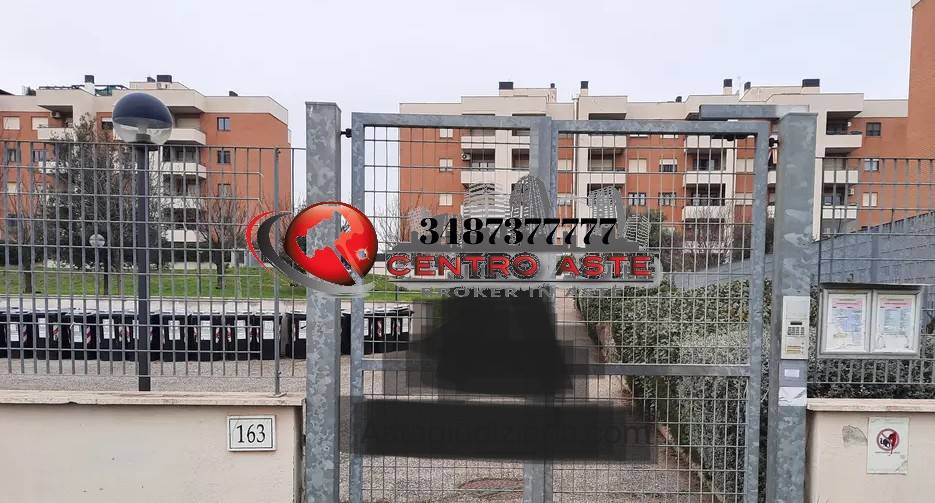 appartamento in vendita a Roma in zona Ponte di Nona