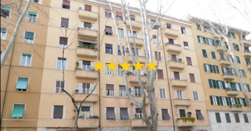 appartamento in vendita a Roma in zona Della Vittoria