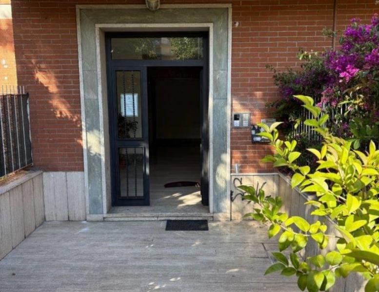 appartamento in vendita a Roma in zona Gianicolense