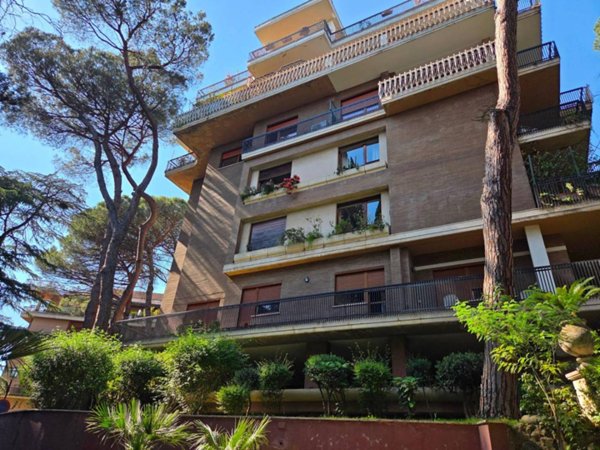 appartamento in vendita a Roma in zona Tor di Quinto