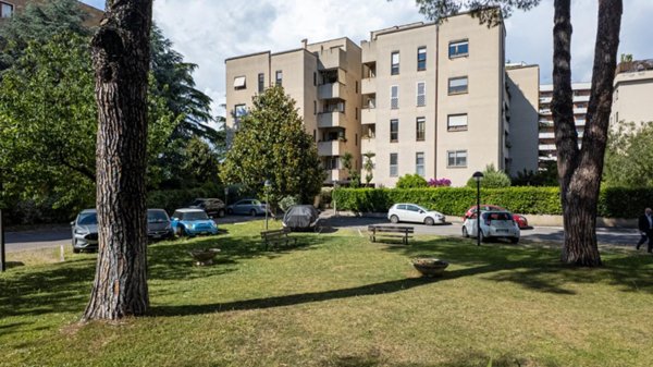 appartamento in vendita a Roma in zona Torrino