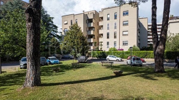 appartamento in vendita a Roma in zona Torrino