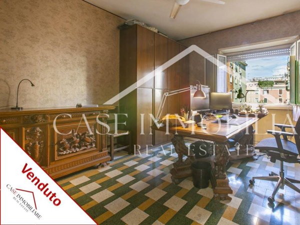 appartamento in vendita a Roma in zona Appio Latino