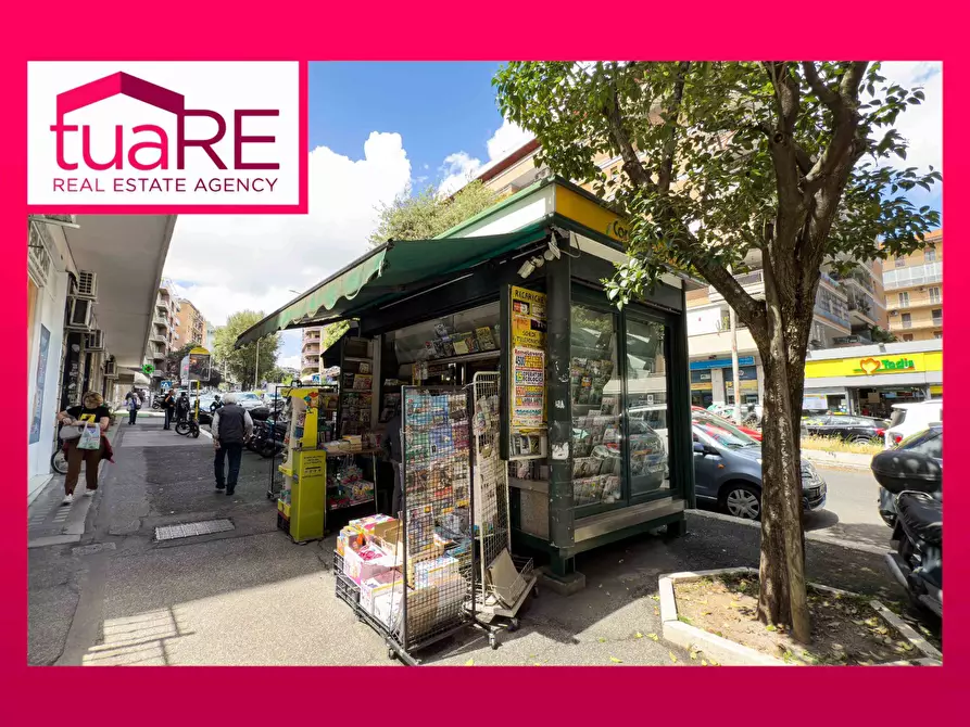 locale commerciale in vendita a Roma in zona Aurelio