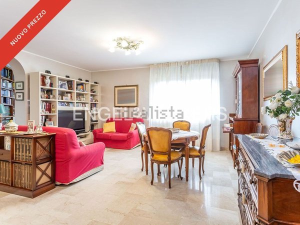 appartamento in vendita a Roma in zona Ardeatino