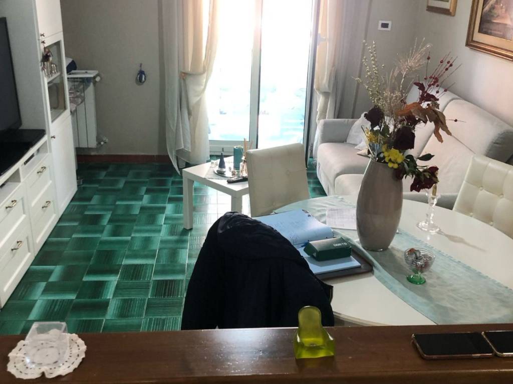 appartamento in vendita a Roma in zona Tuscolano