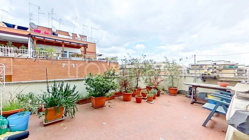 appartamento in vendita a Roma in zona Torrevecchia