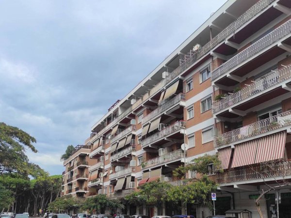 appartamento in vendita a Roma in zona Ostia