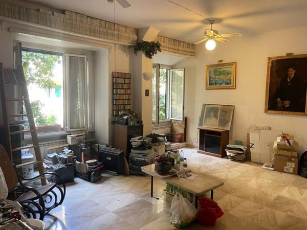 appartamento in vendita a Roma in zona Appio Latino