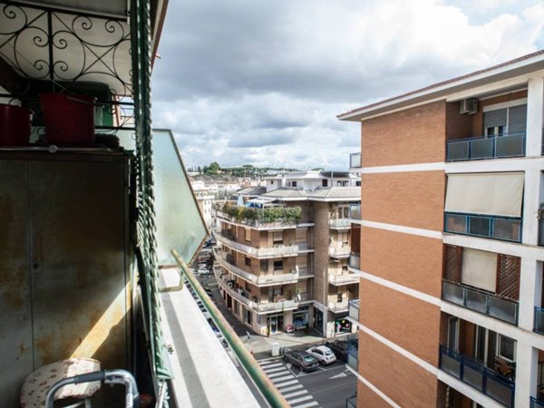 appartamento in vendita a Roma in zona Aurelio