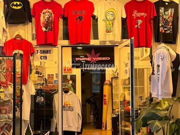 appartamento in vendita a Roma in zona Appio Latino