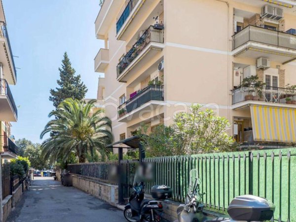 appartamento in vendita a Roma in zona Primavalle
