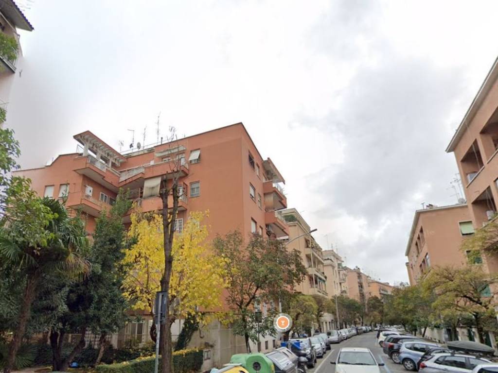 appartamento in vendita a Roma in zona Nomentano