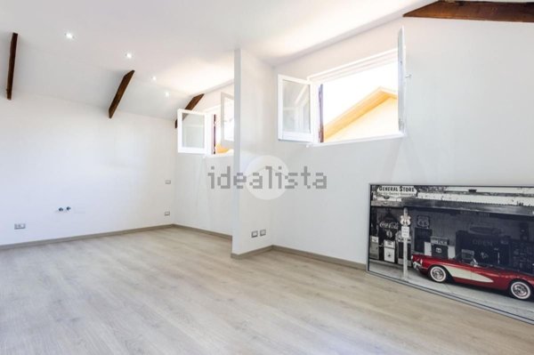 appartamento in vendita a Roma in zona Ostiense