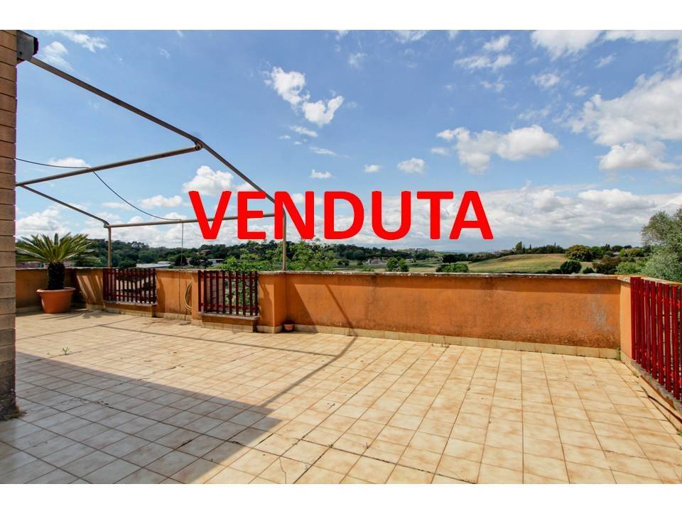 appartamento in vendita a Roma in zona Casalotti