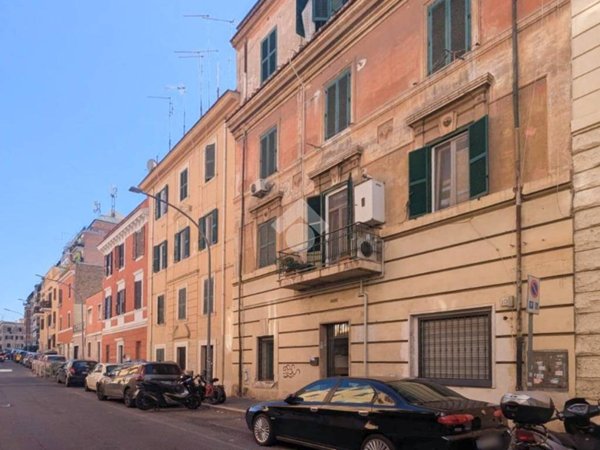 appartamento in vendita a Roma in zona Prenestino-Centocelle