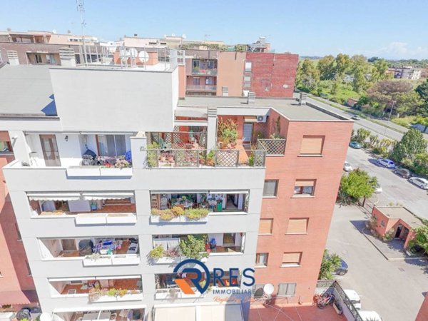 appartamento in vendita a Roma in zona Dragoncello