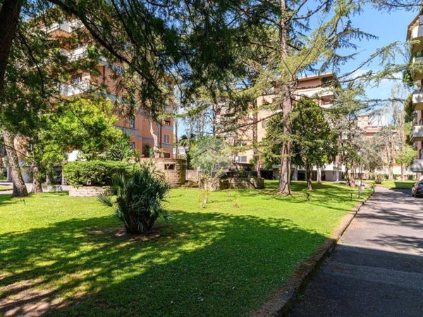 appartamento in vendita a Roma in zona Portuense