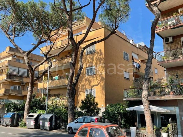 appartamento in vendita a Roma in zona Monte Sacro/Talenti