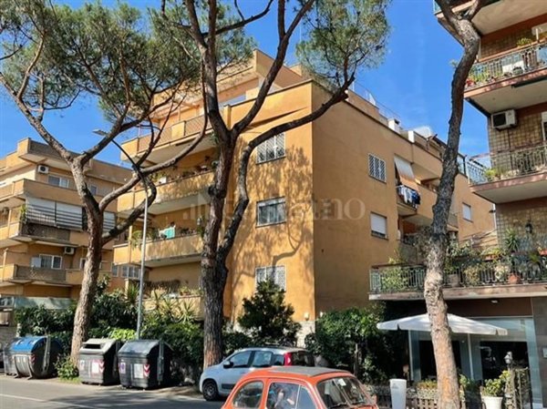 appartamento in vendita a Roma in zona Monte Sacro/Talenti