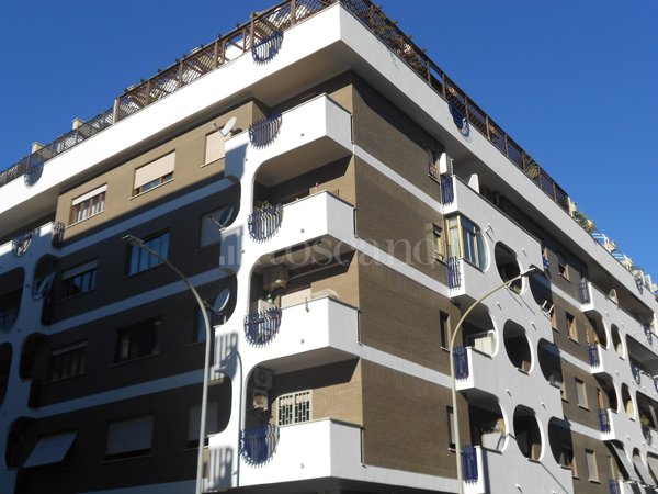 appartamento in vendita a Roma in zona Ostia