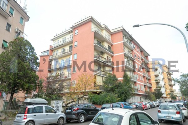 appartamento in vendita a Roma in zona Gianicolense