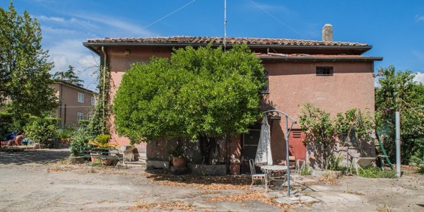 casa indipendente in vendita a Roma in zona Portuense