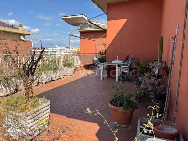 appartamento in vendita a Roma in zona Portuense