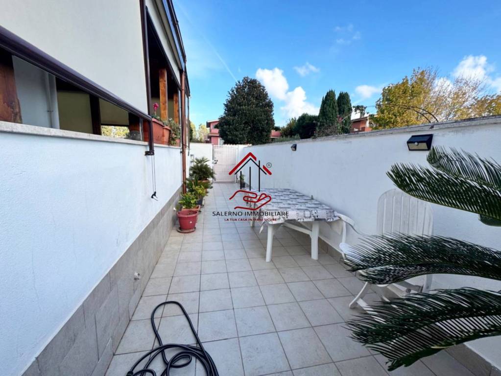 appartamento in vendita a Roma in zona Dragona/Bagnoletto