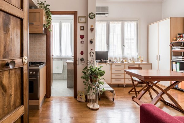 appartamento in vendita a Roma in zona Ostia
