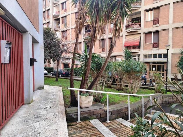 appartamento in vendita a Roma in zona Torre Spaccata