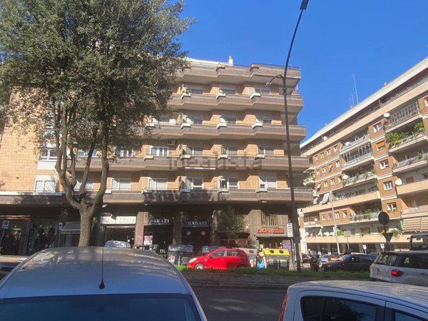 appartamento in vendita a Roma in zona Aurelio
