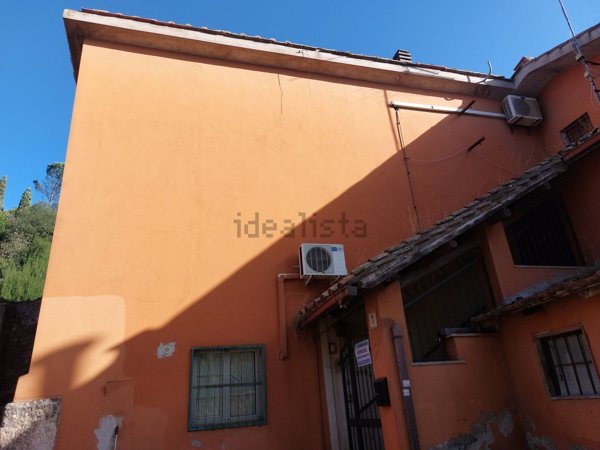 appartamento in vendita a Roma in zona Prima Porta